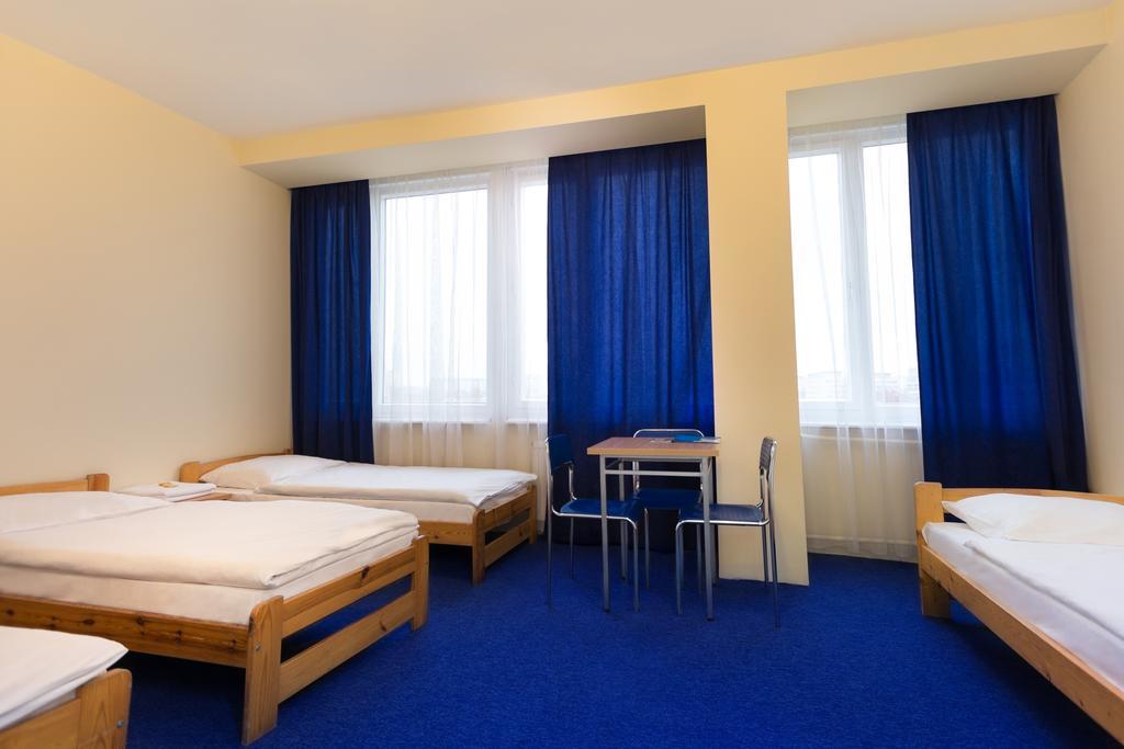 Dom Turystyczny Indigo Hostel Krakau Kamer foto