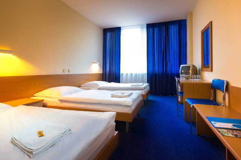 Dom Turystyczny Indigo Hostel Krakau Buitenkant foto