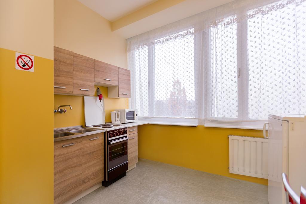 Dom Turystyczny Indigo Hostel Krakau Buitenkant foto